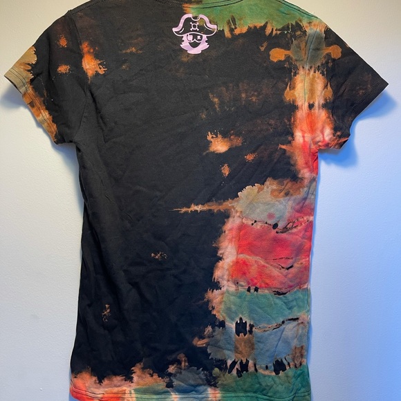 Small, Ladies, Gildan, Heavy Cotton, Reverse Tie Dye T-Shirt. - Picture 2 of 2